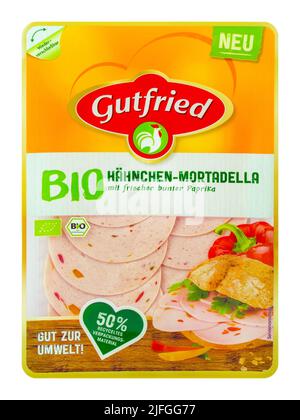 Amburgo, Germania - Giugno 30 2022: Tedesco biologico freddo carne Gutfried Foto Stock