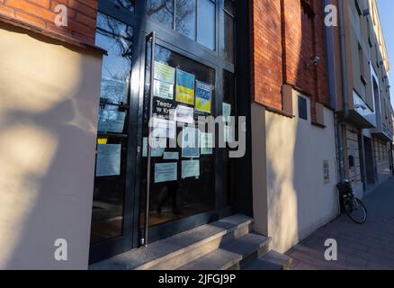 11-03-2022. cracovia-polonia. Sede di volontariato per i rifugiati dall'Ucraina - a causa della guerra russa Ucraina.Krakow Foto Stock
