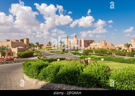 lti Akassia Beach Resort, Hotel sulla costa del Mar Rosso frequentato da molti turisti europei, tra la città di El Quseir e Marsa Alam. Egitto. Foto Stock