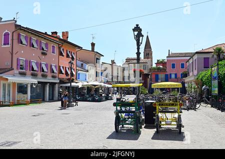 Caorle, Italia. La città vecchia di Caorle Foto Stock