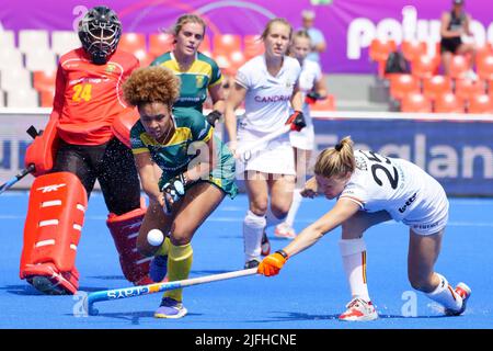 Terrassa, Spagna. 3rd luglio 2022. Pauline Leclef in Belgio ha ritratto in azione durante una partita di hockey tra le Pantere rosse belghe e il Sudafrica, domenica 03 luglio 2022 a Terrassa, Spagna, partita 1/3 in pool D della fase di gruppo della Coppa del mondo FH femminile 2022. BELGA PHOTO JOMA GARCIA Credit: Belga News Agency/Alamy Live News Foto Stock