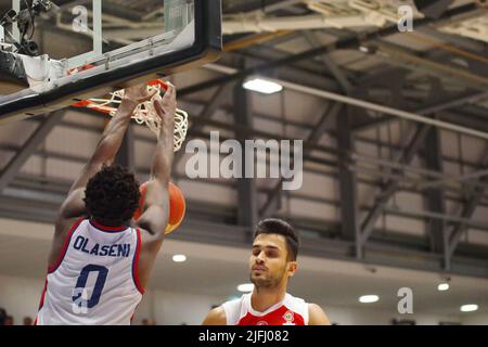 Newcastle, Inghilterra, 3 luglio 2022. Gabriel Olaseni ha segnato per la Gran Bretagna contro la Turchia in una partita di qualificazione della Coppa del mondo FIBA 2023 alla Vertu Motors Arena di Newcastle. Credit: Colin Edwards/Alamy Live News. Foto Stock