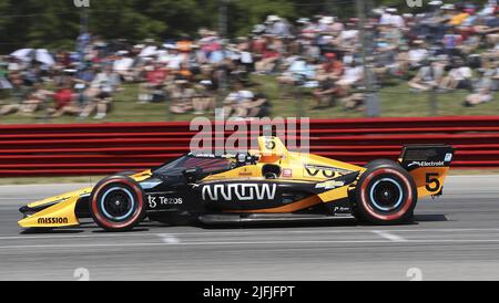 Akron, Stati Uniti. 03rd luglio 2022. Arrow McLaren SP driver Pato o'Ward (5) guida durante la Honda 200 al Mid Ohio Sports Course a Lexington, Ohio Domenica 3 luglio 2022. Foto di Aaron Josefczyk/UPI Credit: UPI/Alamy Live News Foto Stock