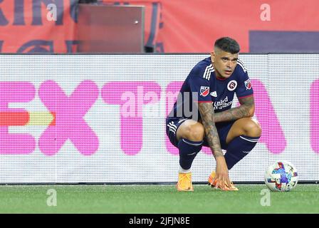 Stadio Gillette. 3rd luglio 2022. MA, USA; New England Revolution Forward Gustavo Bou (7) durante una partita MLS tra FC Cincinnati e New England Revolution al Gillette Stadium. Anthony Nesmith/CSM/Alamy Live News Foto Stock