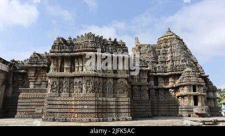 Vista del Tempio di Sri Lakshminarayana, Hosaholalu, Mandya, Karnataka, India. Foto Stock