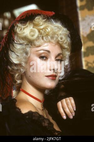 JANE SEYMOUR in EAST OF EDEN (1981), regia DI HARVEY HART. Credit: VIACOM PRODUCTIONS / Album Foto Stock