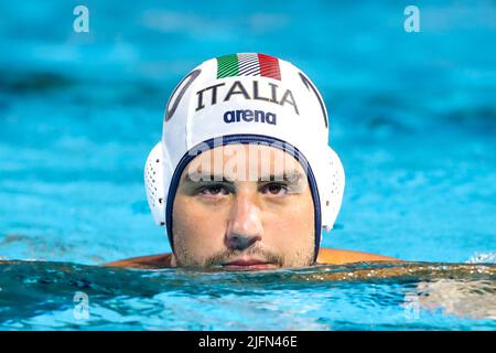 BUDAPEST, UNGHERIA - LUGLIO 3: Lorenzo Bruni d'Italia durante i campionati mondiali FINA Budapest 2022 medaglia d'oro tra Italia e Spagna il 3 luglio 2022 a Budapest, Ungheria (Foto di Albert ten Hove/Orange Pictures) Foto Stock