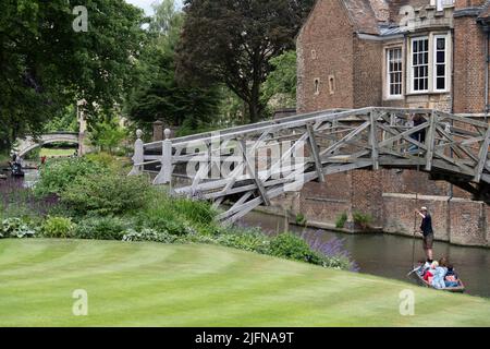 Matematical Bridge Cambridge in Inghilterra, Regno Unito Foto Stock