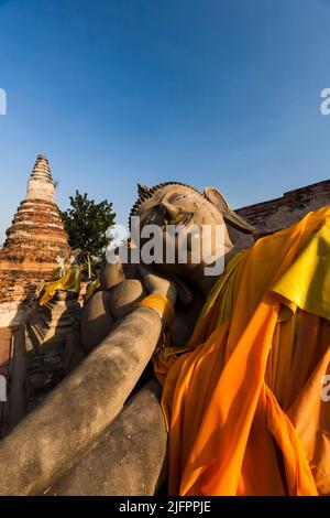 Autthaya Historical Park, Wat Phuthai Sawan (Phuthaisawa), Buddha reclinato, Ayutthaya, Thailandia, Sud-est asiatico, Asia Foto Stock