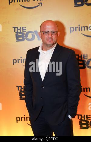 São Paulo, Brasile, 04/07/2022, Eric Kripke durante la Tapede Rossa della pre-prima dell'ultimo episodio della serie The Boys di Amazon prime Video al Palacio Tangara di São Paulo il lunedì sera (4). (Foto: Vanessa Carvalho/Brazil Photo Press) Credit: Brazil Photo Press/Alamy Live News Foto Stock