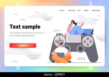 persone che utilizzano il gamepad wireless controller game e-sports leisure gaming concetto orizzontale Illustrazione Vettoriale