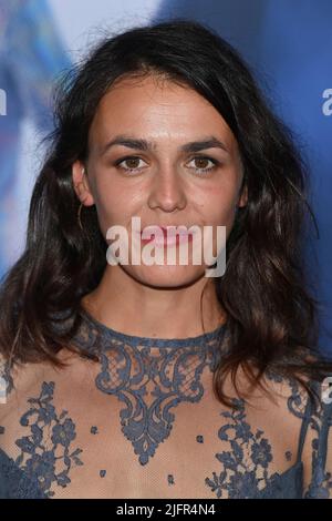 Lucie HEINZE (attrice), immagine singola, taglia singolo motivo, ritratto, ritratto, verticale. Film premiere LIEBESDININGS il 4th luglio 2022 nel cinema Mathaeser di Monaco. Foto Stock