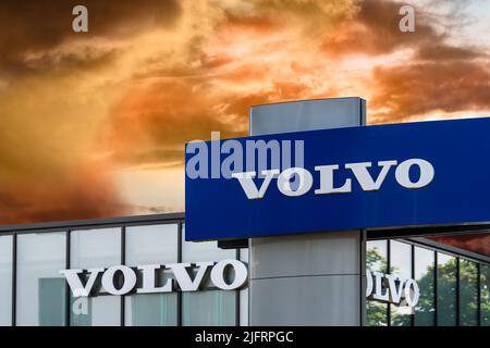 Werbe- und Firmanschild der Firma Volvo Foto Stock