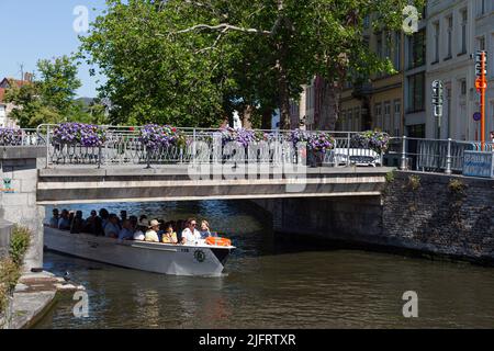 Canali navigabili di Bruges Foto Stock