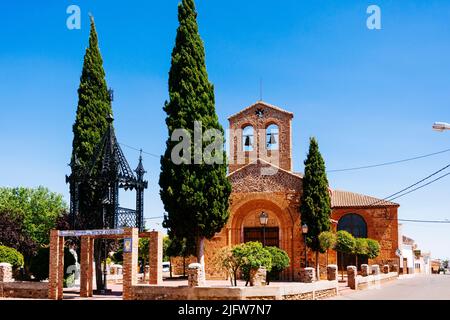 Veduta di Parroquia de Nuestra Senora del Buen Consejo y San Anton. Chiesa del Tempio e della Parrocchia fu costruita nel 1859. La sua attrazione principale è la sua neo-Romanesqu Foto Stock