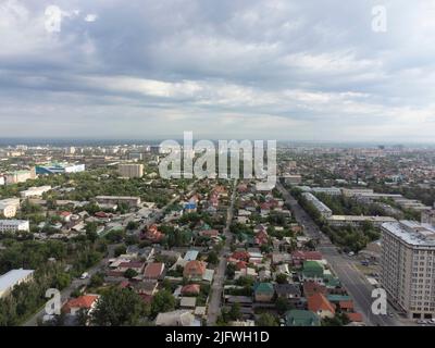 Veduta aerea di Bishkek, Kirghizistan Foto Stock