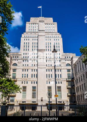 Senato Università di Londra - il centro amministrativo dell'Università di Londra, aperto 1937, architetto Charles Holden Foto Stock