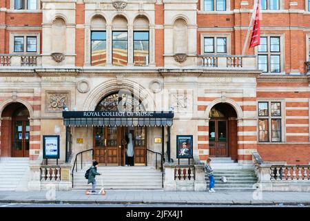 Il Royal College of Music è un conservatoire fondato da regio nel 1882, situato a South Kensington. Royal Borough di Kensington e Chels Foto Stock