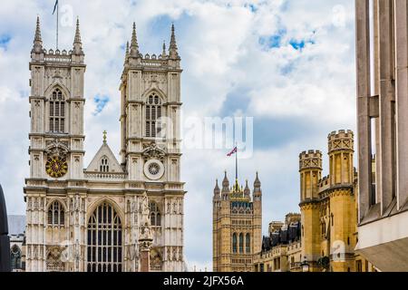 Facciata occidentale. L'Abbazia di Westminster, formalmente chiamata la Collegiata di San Pietro a Westminster, è una grande chiesa abbaziale, principalmente gotica nel Foto Stock