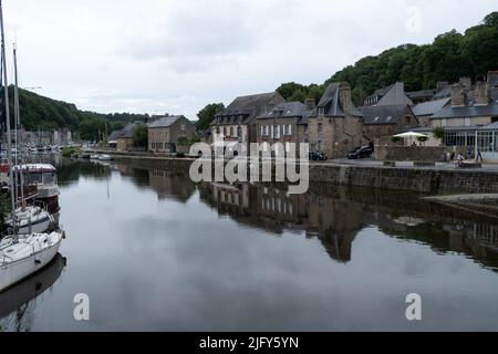 Francia, Bretagna, Dinan, giugno 2021. Illustrazione della vita quotidiana in Bretagna. Fotografia di Martin Bertrand. Francia, Bretagne, Dinan, Juin 2021. Illustr Foto Stock