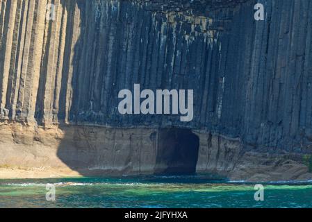 Barca grotta, isola di Staffa Foto Stock