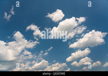 Sky, perfetto per la sostituzione del cielo, sfondi, screen saver o qualsiasi altra applicazione Foto Stock