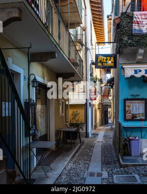 Isola dei pescatori, Stresa, Italia, aprile 2022 - grazioso villaggio di pescatori Isola dei pescatori sul Lago maggiore Foto Stock