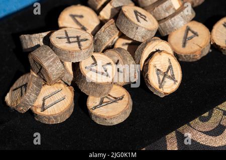 Runa di legno Foto Stock