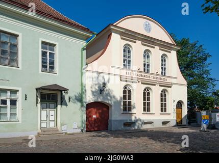 Tallinn, Estonia. Luglio 2022. Edificio della Camera di Commercio e industria estone, nel centro della città Foto Stock