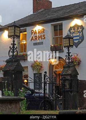 The Parr Arms, Robinsons Brewery, Church Lane, Grappenhall, Warrington, Cheshire, Inghilterra, Regno Unito, WA4 3EP Foto Stock