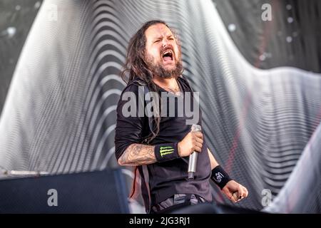 Oslo, Norvegia. 24th, giugno 2022. La band americana nu metal Korn suona un concerto dal vivo durante il festival musicale norvegese Tons of Rock 2022 di Oslo. Qui il cantante Jonathan Davis è visto dal vivo sul palco. (Photo credit: Gonzales Photo - Terje Dokken). Foto Stock