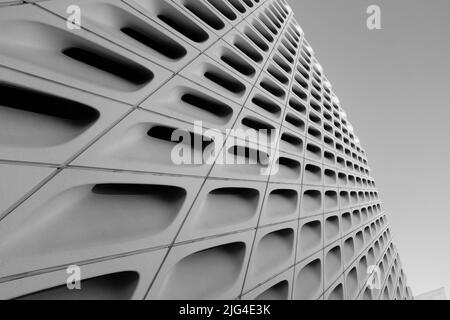 Vista astratta del Broad Museum, Los Angeles, California, USA Foto Stock