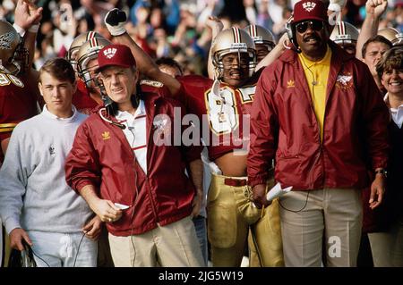 Pubblicità Film Still from 'The Program' James Caan © 1993 Touchstone Pictures Photo Credit: Barry Wetcher Credit: PictureLux/The Hollywood Archive/Alamy Live News Foto Stock