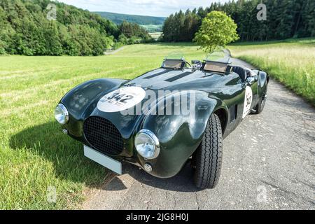 Breuberg, Hesse, Germania, Jaguar XK 120 Roadster con una scocca personalizzata Rochdale. Anno di fabbricazione 1953, Foto Stock