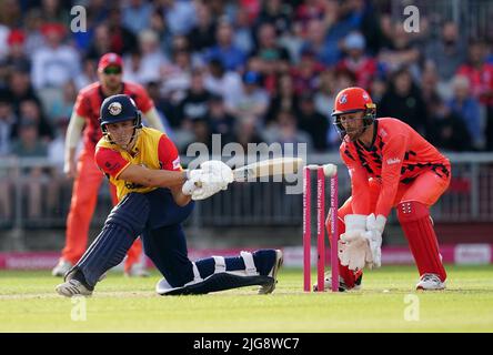 Michael Pepper dell'Essex si batte durante la partita di quarti di finale del Vitality Blast T20 presso Emirates Old Trafford, Manchester. Data foto: Venerdì 8 luglio 2022. Foto Stock