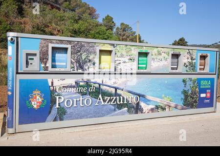 Impianto computerizzato per la separazione dei rifiuti a Porto Azzuro sull'isola d'Elba Foto Stock