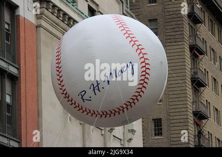 Balloons of the Macy's Thanksgiving Day Parade, NYC, USA Foto Stock