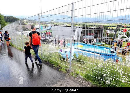 Spielberg, Austria. 9th luglio 2022. Circuito atmosfera - ventole. Gran Premio d'Austria, sabato 9th luglio 2022. Spielberg, Austria. Credit: James Moy/Alamy Live News Foto Stock