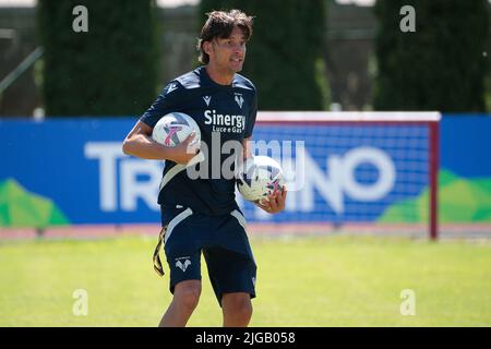 Primiero, Italia. 09th luglio 2022. Gabriele Cioffi durante il ritiro estivo pre-campionato di Hellas Verona, Primiero, Veneto, Italia, 9 lug 2022 (Photo by AllShotLive/Sipa USA) Credit: Sipa USA/Alamy Live News Foto Stock