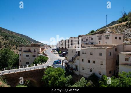 Villaggio in Sierra Nevada Montagne 'Travelez', Spagna Foto Stock