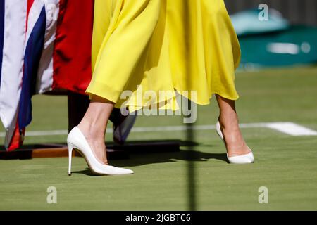 Londra, UK, 9th luglio 2022: Catherine, Duchessa di Cambridge, durante la presentazione dei trofei ai campionati Wimbledon 2022 all'All England Lawn Tennis and Croquet Club di Londra. Credit: Frank Molter/Alamy Live news Foto Stock
