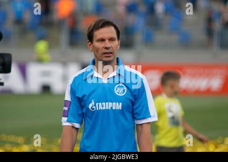 San Pietroburgo, Russia. 08th luglio 2022. Konstantin Zyryanov (No.18) di Zenit visto durante la partita di scommesse delle leggende tra Zenit San Pietroburgo e Spartak Mosca allo Stadio Petrovsky. Punteggio finale; Zenit 2:0 Spartak. Credit: SOPA Images Limited/Alamy Live News Foto Stock