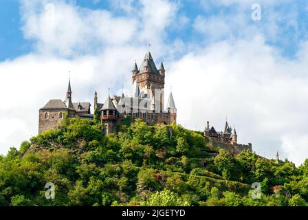 Castello medievale di Cochem Imperial (Reichsburg) a Cochem sul fiume Mosella, nello stato della Renania-Palatinato in Germania Foto Stock