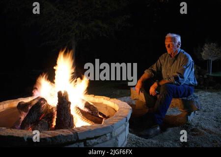 EUGENE CERNAN, ULTIMO UOMO SULLA LUNA, 2014 Foto Stock