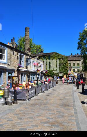 Bridge Gate & St George's Square, Hebden Bridge, Calderdale, West Yorkshire Foto Stock