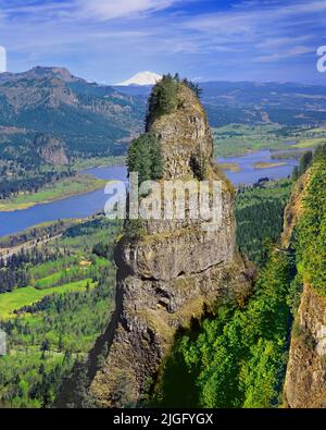 St. Peters Dome, Columbia River Gorge, Oregon Foto Stock