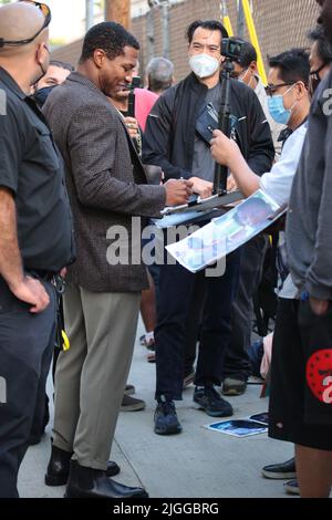 Celebrità tra cui Martin Short e Jonathan Majors a Jimmy Kimmel Live! studi a Los Angeles, California caratterizzando: Jonathan Majors dove: Los Angeles, California, Stati Uniti quando: 11 Ott 2021 accreditamento: Guillermo Proano/WENN Foto Stock