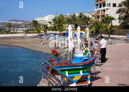 Spiaggia e lungomare di Patalavaca, Arguineguin, Grand Canary, Isole Canarie, Spagna, Europa Foto Stock