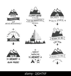 Slogan per montagna e trekking per t shirt o logo. Campeggio all'aperto con scritte con cime e pini. Illustrazione Vettoriale