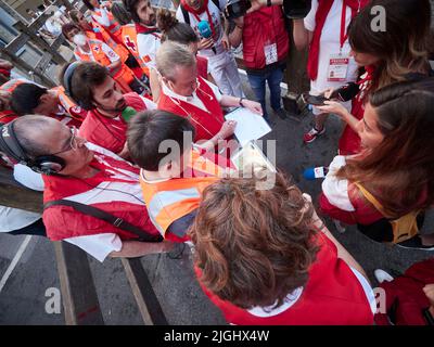 Pamplona, Spagna. 11th luglio 2022. Quinta corsa di toro dei festeggiamenti di San Fermin a Pamplona, 11 luglio 2022. Quinto Encierro de las fiestas de San Fermin en Pamplona, 11 de Julio de 2022. 900/Cordon Press Credit: CORDON PRESS/Alamy Live News Foto Stock